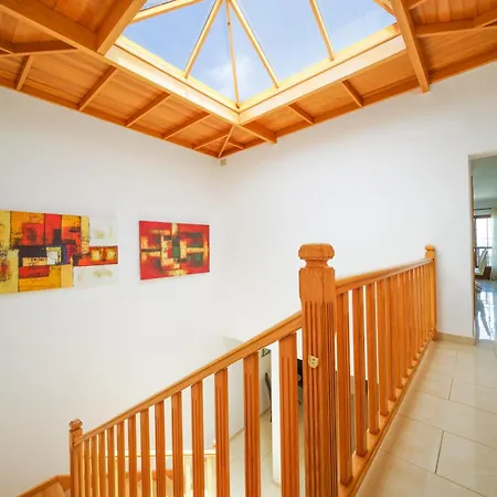 Azure - Lh122 By Now Ltd 빌라